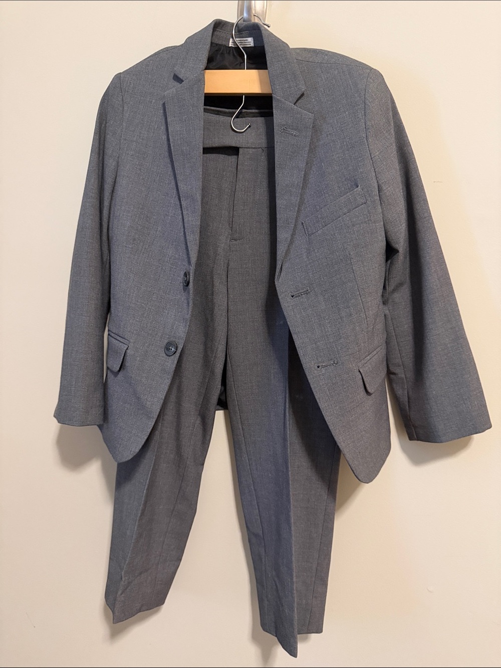 Calvin Klein Boys Gray Two-Piece Suit Jacket & Pants